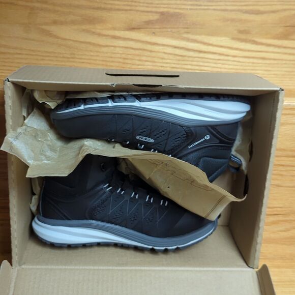 Keen Vista Energy Mid Carbon Fiber Toe Lace-Up Work Sneakers Size Women's 7.5W - Picture 11 of 13